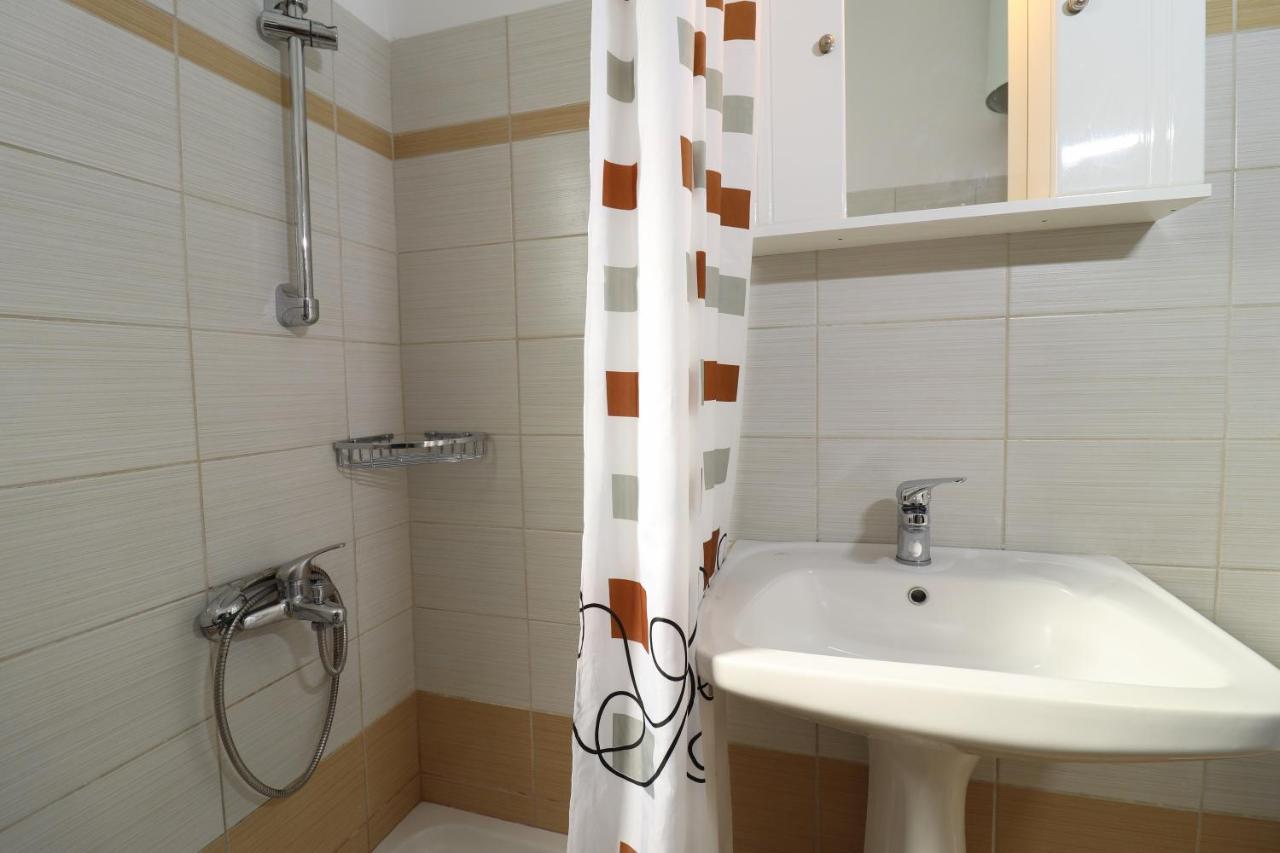 A Nice Apartment- Corfu Town, Kanoni Екстер'єр фото